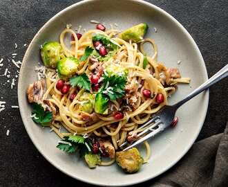 Pasta med brysselkål och pancetta