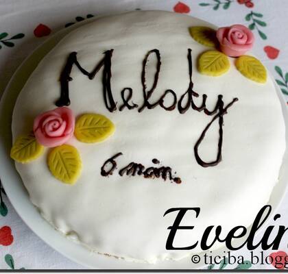 Melodys 6 månaders-tårta