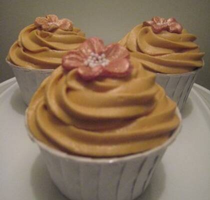 Chocolate cupcakes med dulce de leche  frosting
