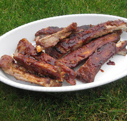 Sticky ribs by Leila