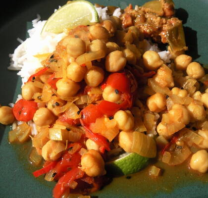 Vegetarisk curry med kikärtor