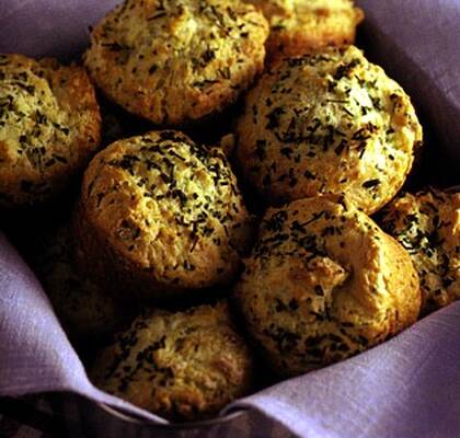 Muffins med créme fraiche & gräslök