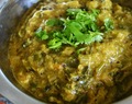 Kevätsipulia maapähkinäkastikkeessa – Spring onion curry