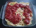 Delizie - fyllda pastarullar med zucchini, skinka, ost, tomatsås & bechamelsås