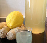citron og ingefær vand