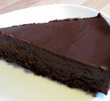 sjokoladekake med rømme rund form
