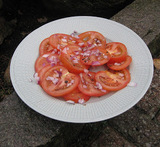 tomatsallad med rödlök