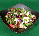 salat med grønkål og granatæble