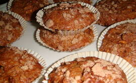 Muffins med äpple och kanel