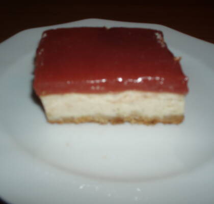 Cheesecake med hallontopping