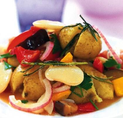 Buljongkokt potatis med ratatouillegrönsaker