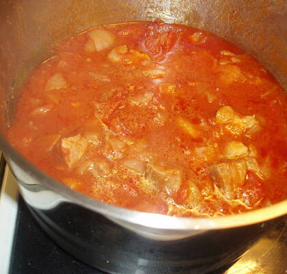 Grytbitar i curry, lök och tomat