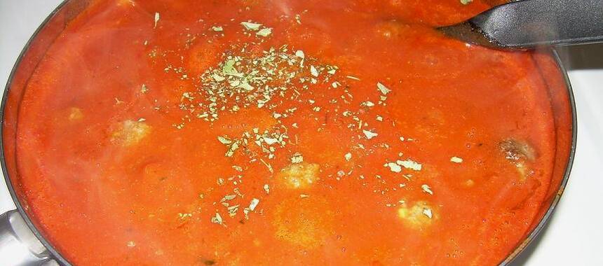 Italienska köttbullar i härlig tomatsås