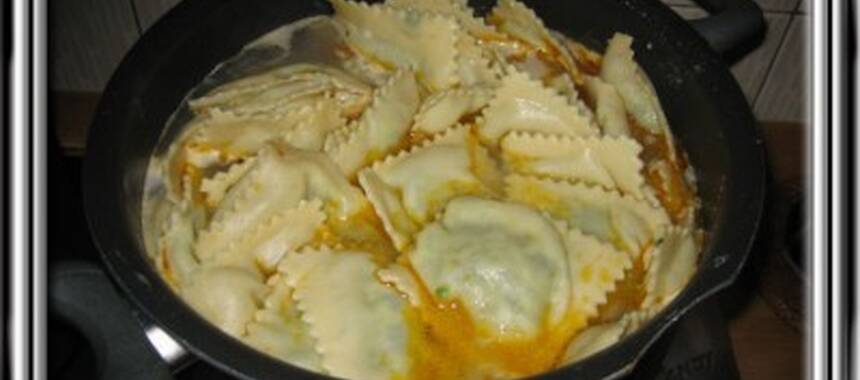 Hemmagjord pasta - Ravioli ricotta med spenat