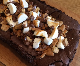 S'mores brownie