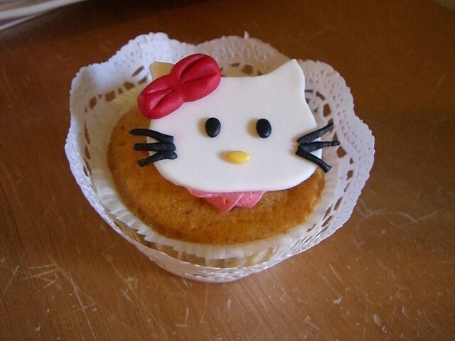 cupcake med kitty