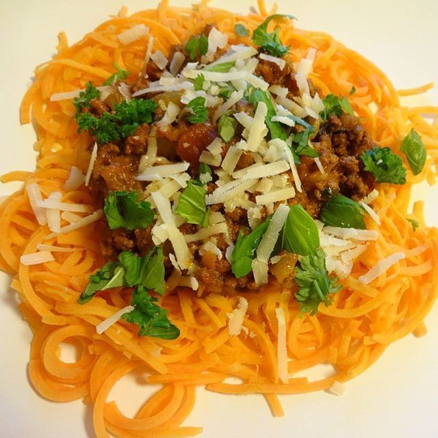 Crock-Pot Sweet Potato Spaghetti Bolognese ✿