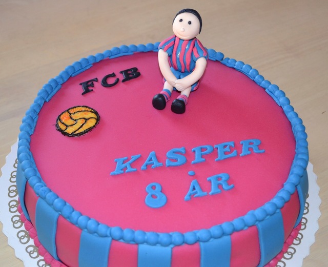 Fødselsdagskage til Kasper.