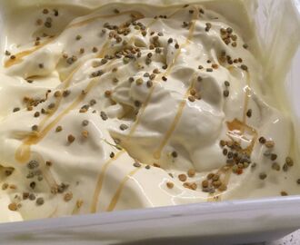 Honningis - en herlig cremet is, sød på en ny måde!