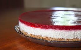 Cheesecake med jordbær udløst