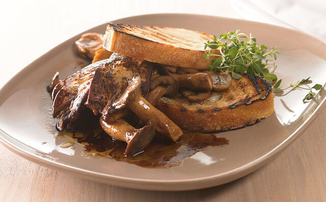Svampe toast med foie gras