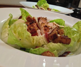 CHICKEN - CEASAR - SALAD