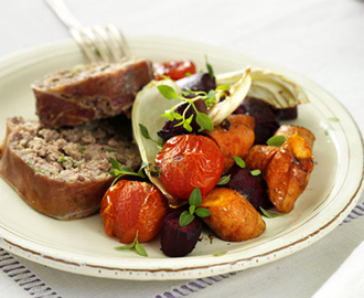 Couscous-farsbrød med bagte grøntsager