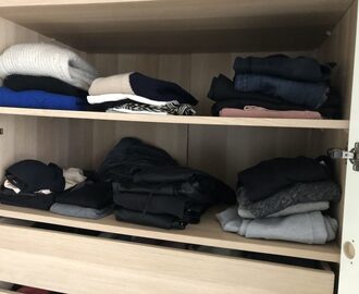 Hvor meget tøj har vi egentlig brug for? Sådan får du styr på din garderobe.