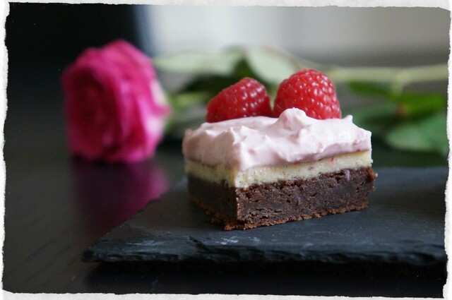 Brownie cheesecake with fresh raspberry cream topping