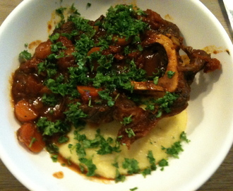 Søndags Osso bucco med blød polenta