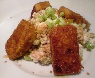 Karrypaneret Tofu med Cremet Bulgursalat