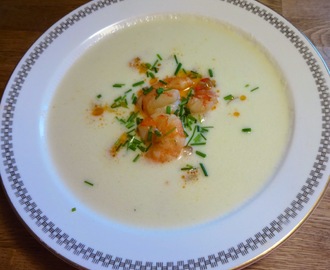 Kremet blomkålsuppe med scampi !