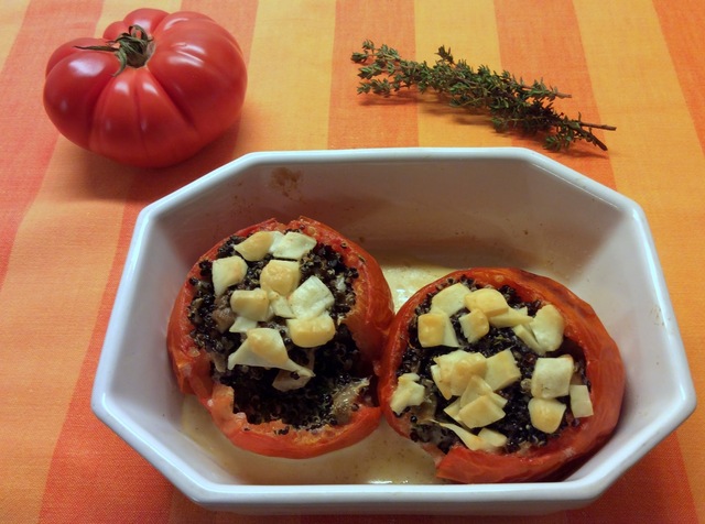 Fyldte tomater med svampe og quinoa