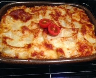 Vegetarlasagne med spinat og bechamelsauce