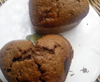 Muffins med kakao og chokoladestykker