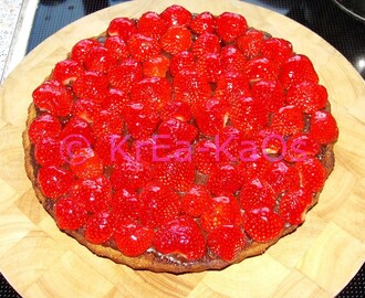 Jordbærtærte med pistaciemazarin - Strawberry tart with pistachios