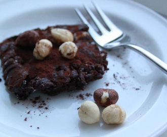 Raw Hasselnød og Chai Brownie