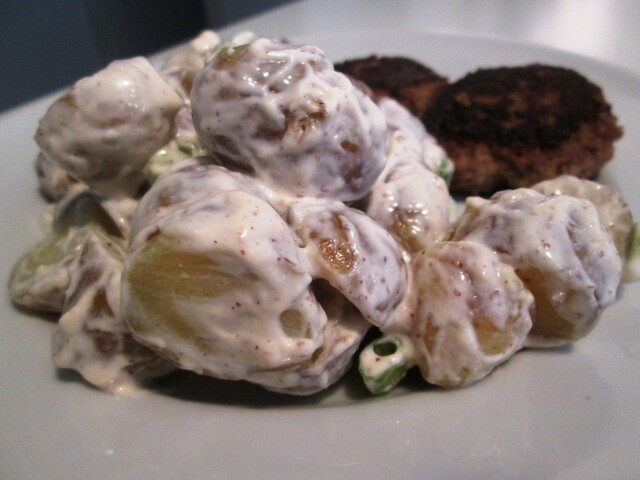 Kartoffelsalat med Nye Kartofler og Sennep