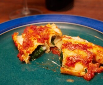 Cannelloni agli spinaci e mozzarella