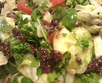 Sprød Salat med Olie-Eddike Dressing