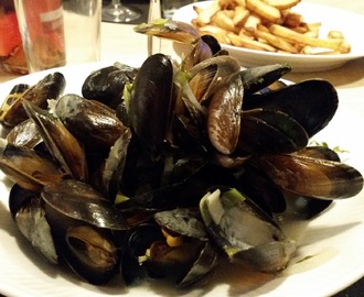 Moules mariniéres (Moules frites)