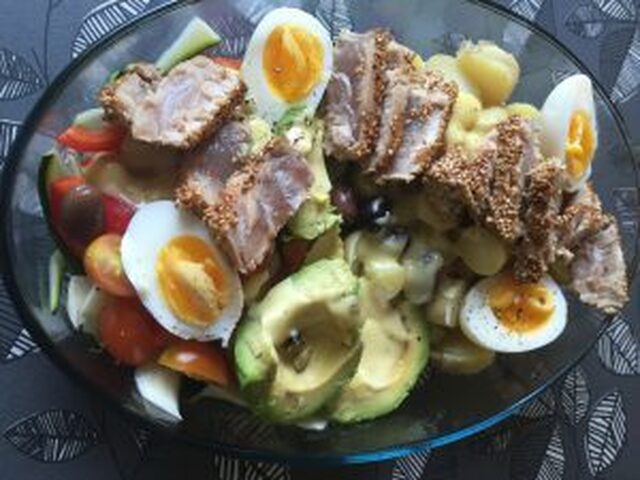 Tunbøf salat