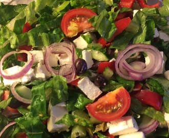 Græsk salat med feta og oliven 1.1