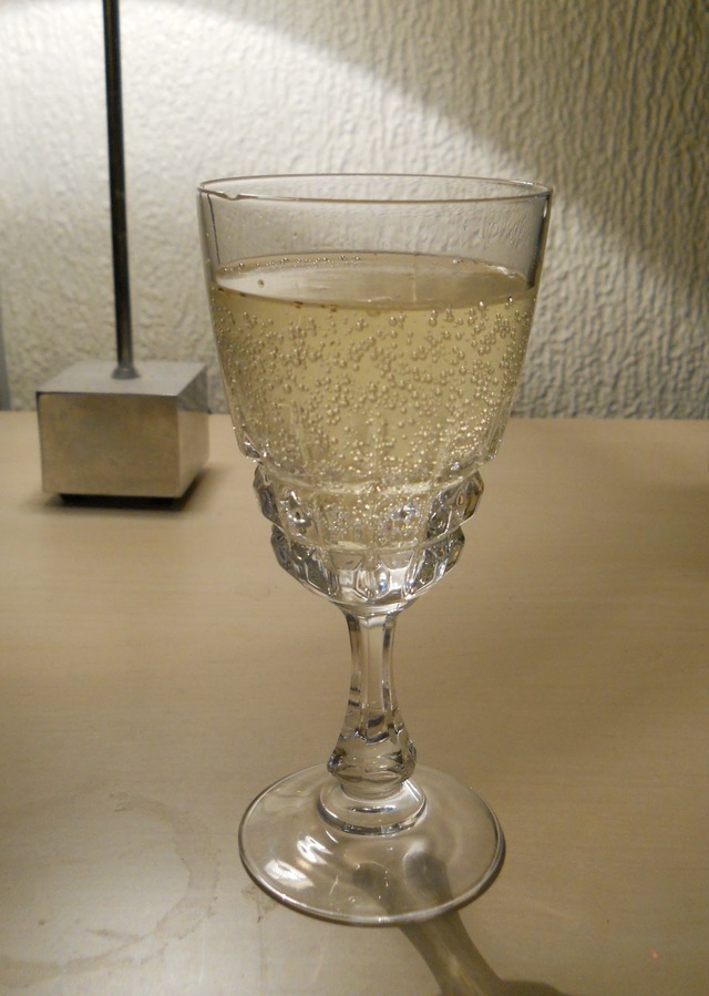 Hyldeblomst champagne