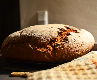 Østrigsk grovbrød med surdej