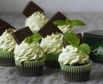 Opskrift: After Eight Cupcakes med Pebermynte Mousse