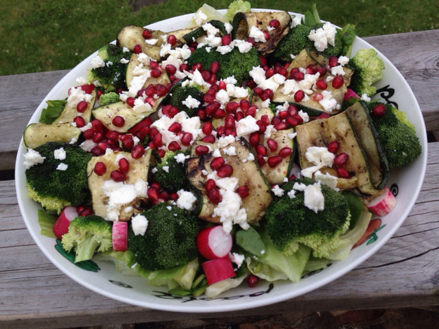 Repost // Salad with grilled broccoli, zucchini and pomegranate