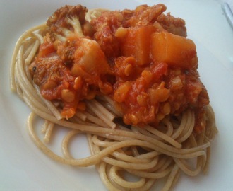 Spaghetti med linse-tomatsovs