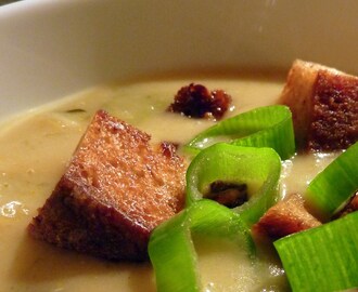 kartoffel-porrre-suppe