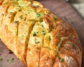 Cheese and Garlic Crack Bread (Pull Apart Bread)